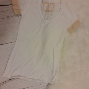 Banana Republic 100% cotton t-shirt